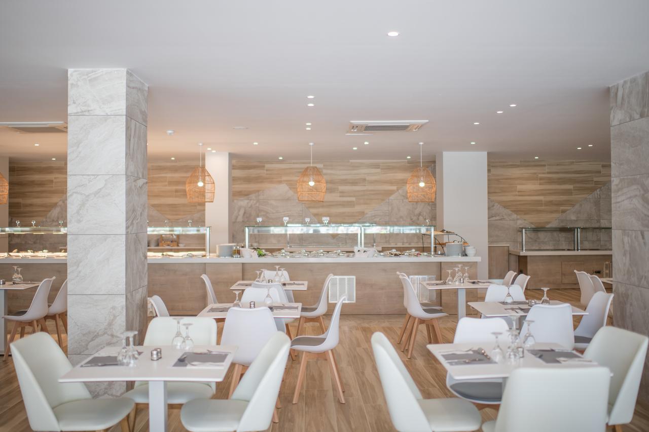 Narcissos Waterpark Resort Protaras Bagian luar foto
