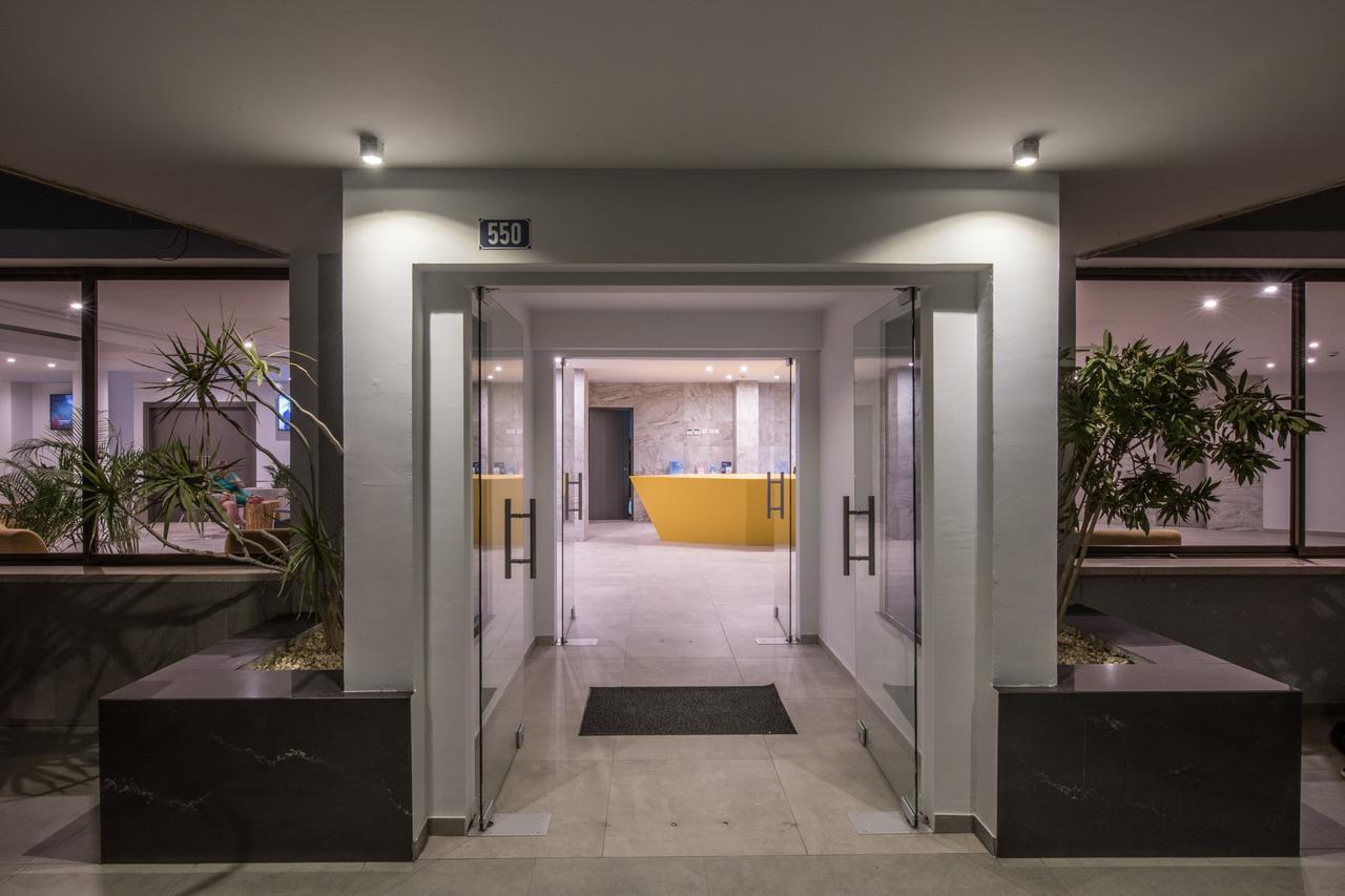 Narcissos Waterpark Resort Protaras Bagian luar foto