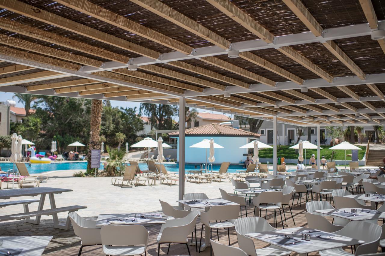 Narcissos Waterpark Resort Protaras Bagian luar foto