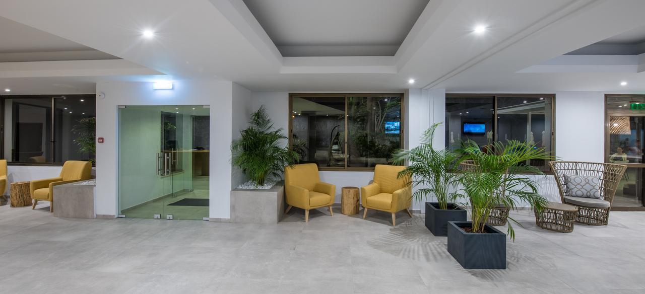 Narcissos Waterpark Resort Protaras Bagian luar foto