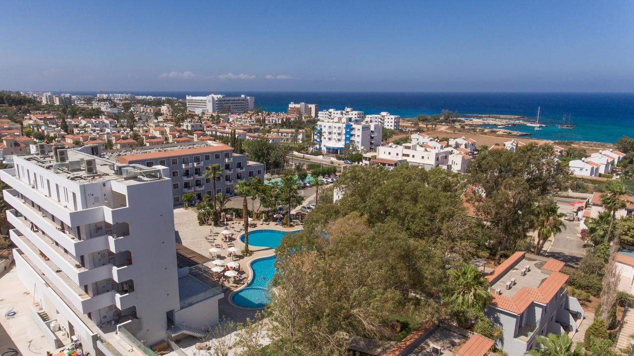 Narcissos Waterpark Resort Protaras Bagian luar foto